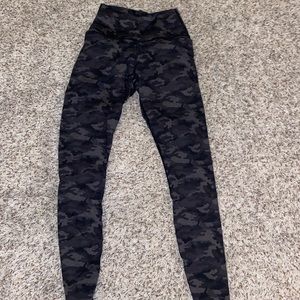 fabletics leggings camo